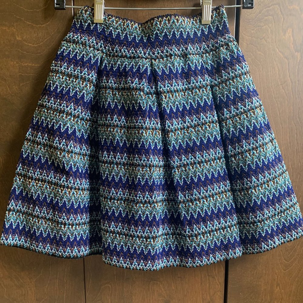 Zig-Zag Print Structured Mini Skirt